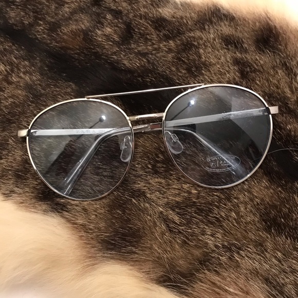 Zara women sky blue Aviator sunglasses 🕶 - Picture 5 of 5